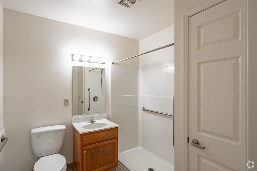 More Photos Of 2341 Union Rd, West Seneca Apartments For Lease