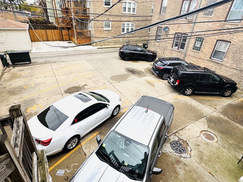 More Photos Of 5642 W Diversey Ave, Chicago Medical For Lease