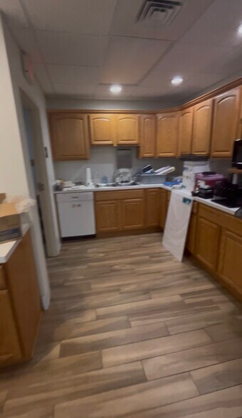 More Photos Of 431-441 E Chocolate Ave, Hershey Medical For Lease