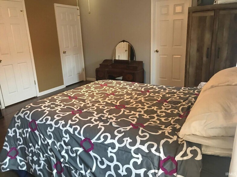 More Photos Of 101 N 3rd St, Boonville Storefront Retail Residential For Sale