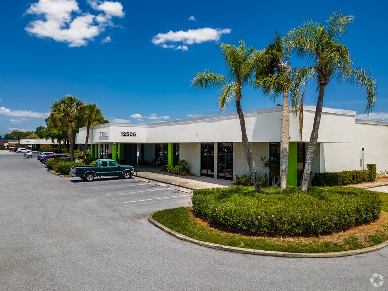 Primary Photo Of 12505 Starkey Rd, Largo Light Distribution For Lease