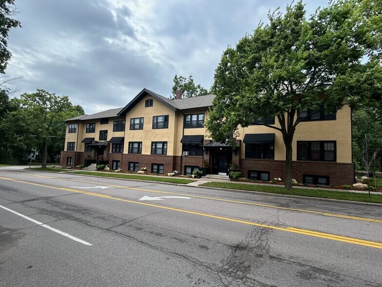 More Photos Of 107-115 Fairview Ave N, Saint Paul Apartments For Sale