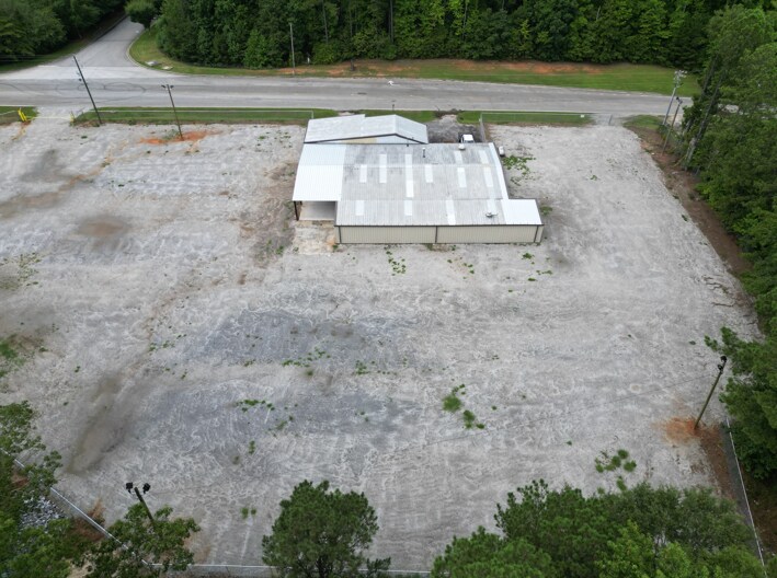 More Photos Of 8330 Gullatt Rd, Palmetto Warehouse For Lease