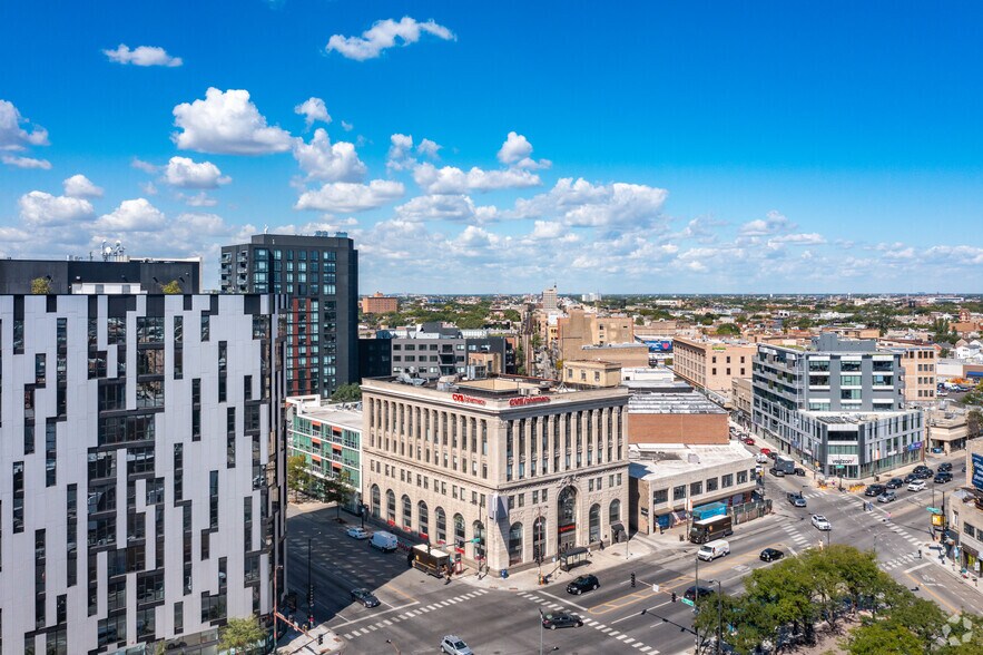 More Photos Of 1200 N Ashland Ave, Chicago Office For Lease