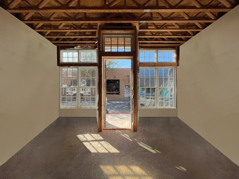 More Photos Of 513 Poplar St, Cambridge Storefront Retail Residential For Sale