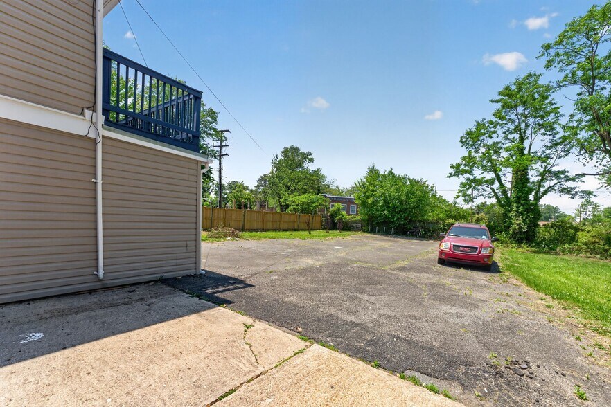 More Photos Of 7205 Livingston Rd, Oxon Hill Office Residential For Sale