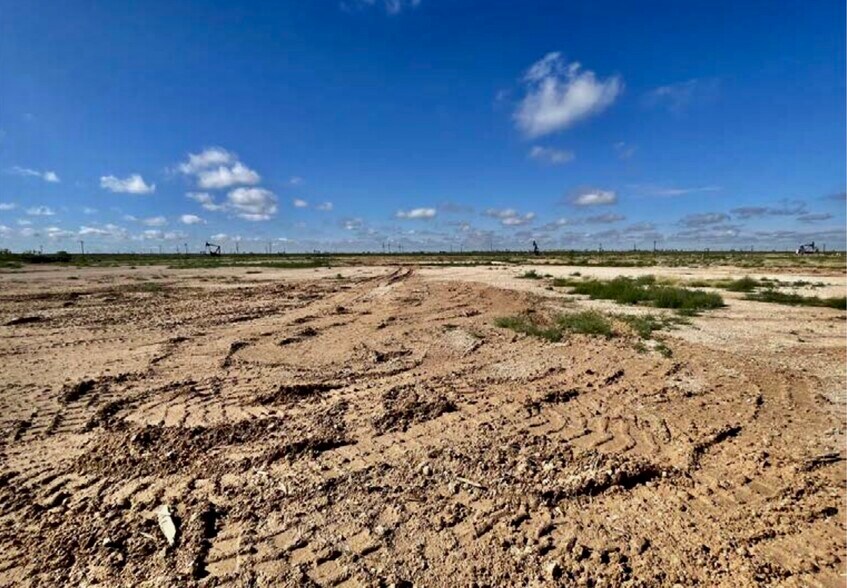 More Photos Of 1196 County Road 330 rd, Denver City Land For Sale