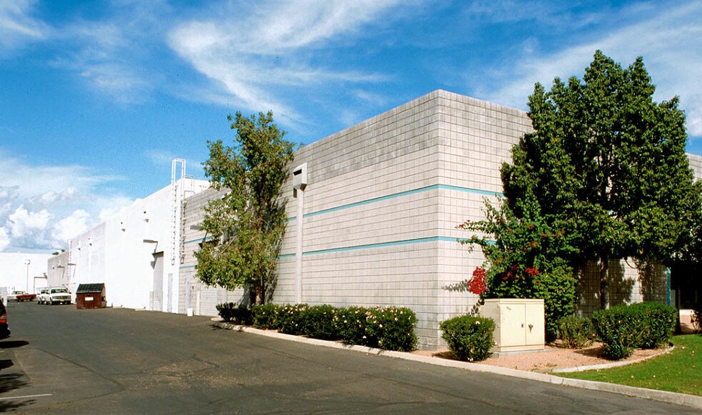 More Photos Of 21436 N 20th Ave, Phoenix Light Distribution For Lease