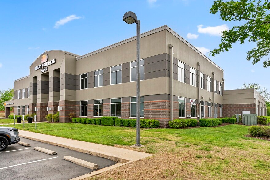 More Photos Of 2522 Pinnacle Hills Pky, Rogers Office For Lease