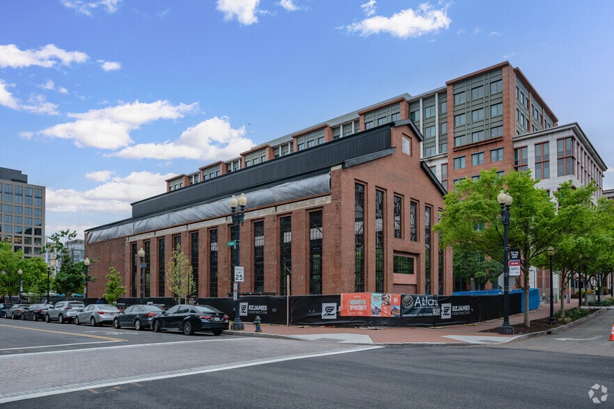 More Photos Of 200 Tingey St SE, Washington Freestanding For Lease