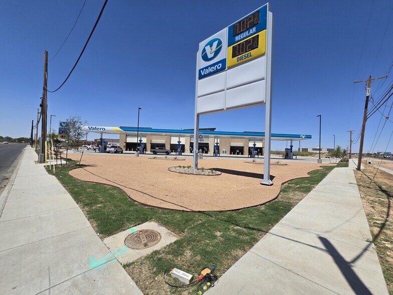 More Photos Of 3601 Billy Hext, Odessa Convenience Store For Lease