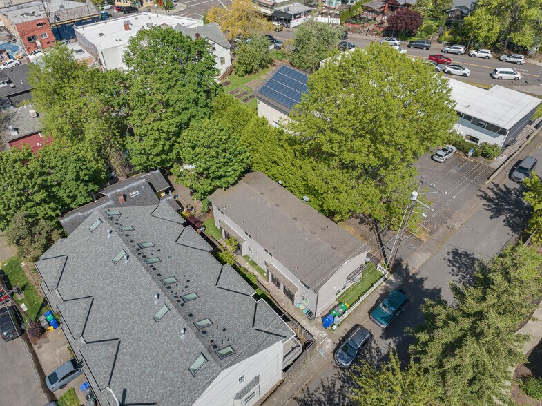 More Photos Of 7831 SW 34th Ave, Portland Apartments For Sale