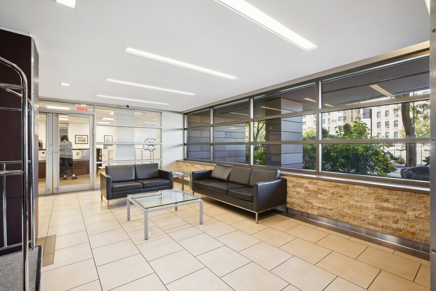 More Photos Of 1700 Grand Concourse, Bronx Apartments For Lease