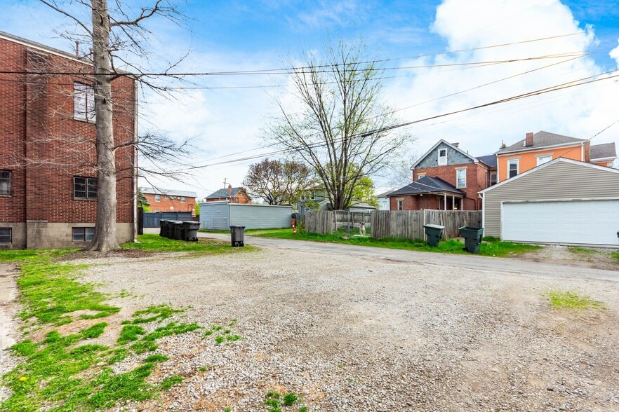 More Photos Of 94 N 20th St, Columbus Apartments For Sale