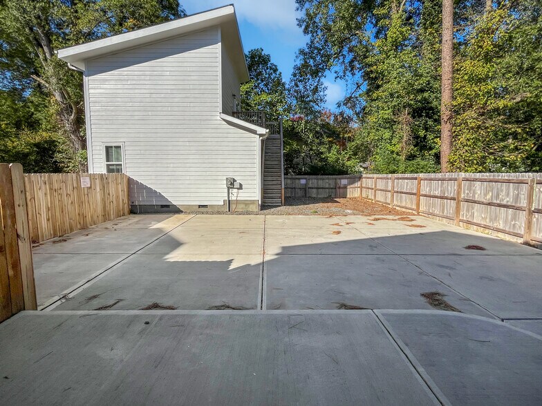 More Photos Of 1505 Juniper St, Durham Multifamily For Sale