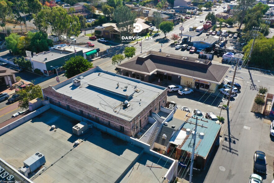 More Photos Of 125 S Main Ave, Fallbrook Storefront Retail Office For Sale