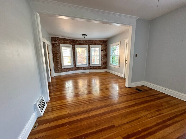 More Photos Of 4928 W 29th Ave, Denver Storefront Retail Office For Lease