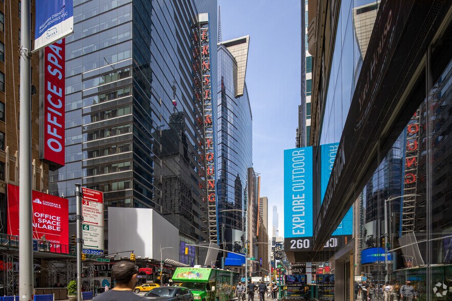More Photos Of 3 Times Sq, New York Office For Lease