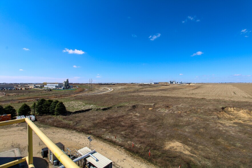 More Photos Of 5640 44th Ave S, Clinton Industrial For Sale