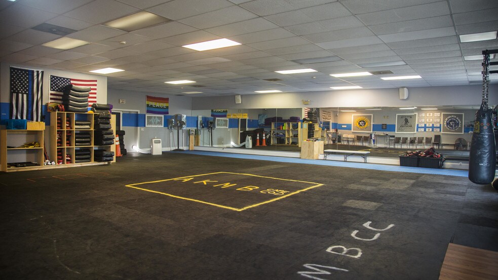 More Photos Of 11 Enterprise Rd, Hyannis Storefront For Lease