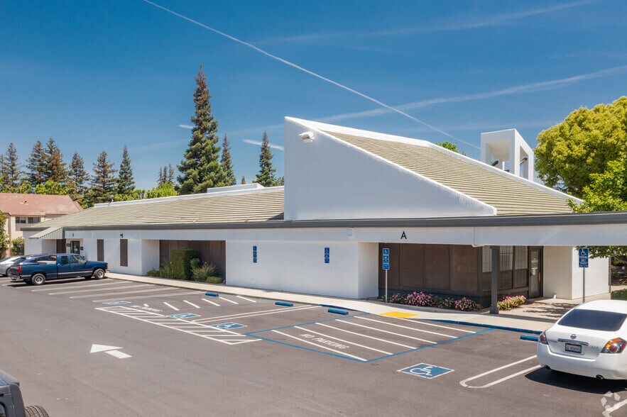 More Photos Of 1101 Standiford Ave, Modesto Medical For Lease