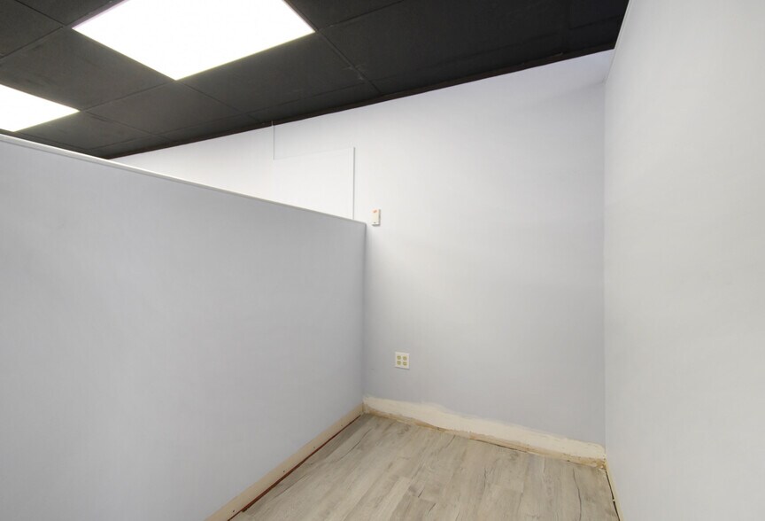 More Photos Of 233 E Bay St, Jacksonville Office For Lease