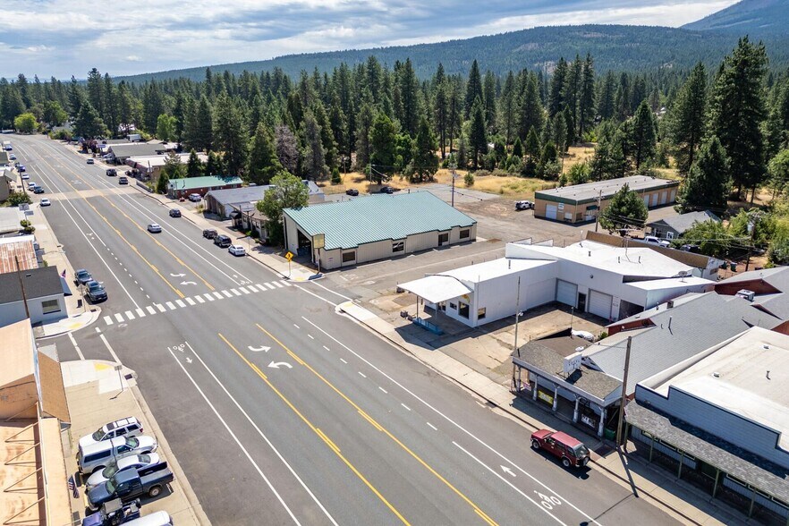 More Photos Of 37087 Main St, Burney Showroom For Sale