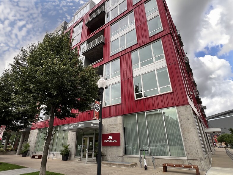 More Photos Of 901 S 2nd St, Minneapolis Apartments For Sale