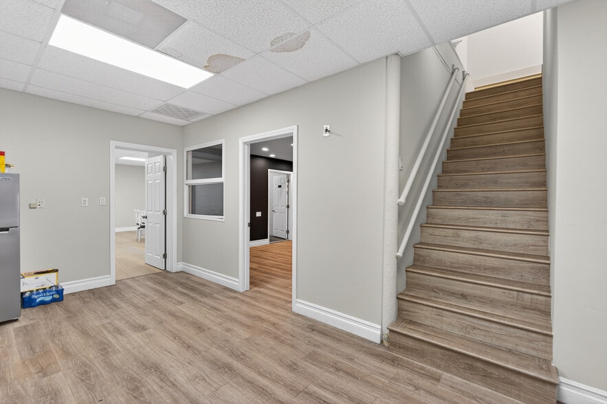 More Photos Of 6617 San Fernando Rd, Glendale Warehouse For Sale