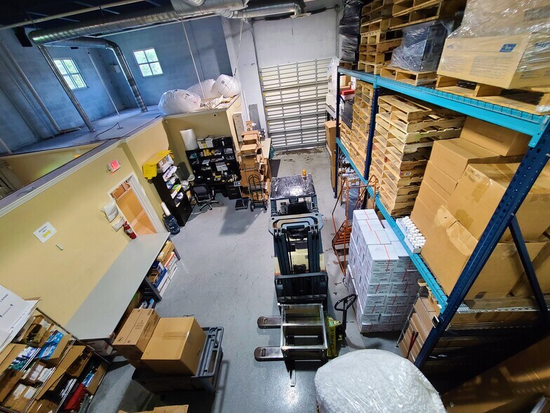 More Photos Of 13850 SW 143rd Ct, Miami Warehouse For Lease