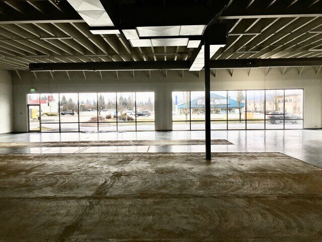 More Photos Of 1631 E Seltice Way, Post Falls Freestanding For Lease