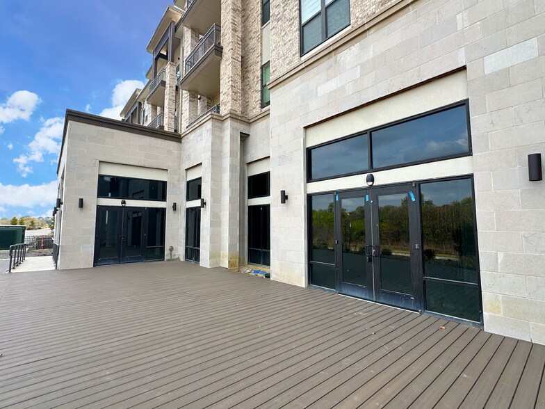 More Photos Of 2700 Old Denton Rd, Carrollton Apartments For Lease
