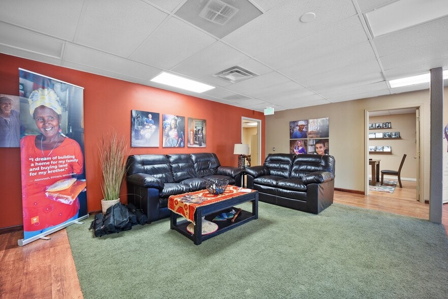 More Photos Of 5785 N Union Blvd, Colorado Springs Office For Lease