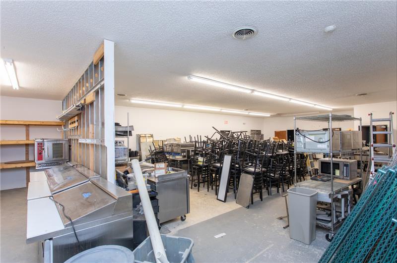More Photos Of 601 Columbia St, Cohoes Office For Sale