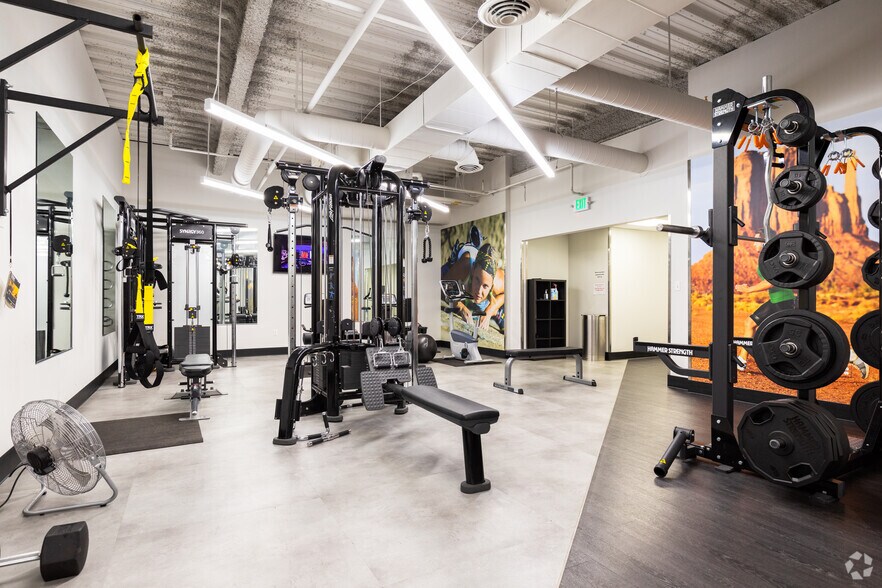 More Photos Of 201 S Main St, Salt Lake City Office For Lease