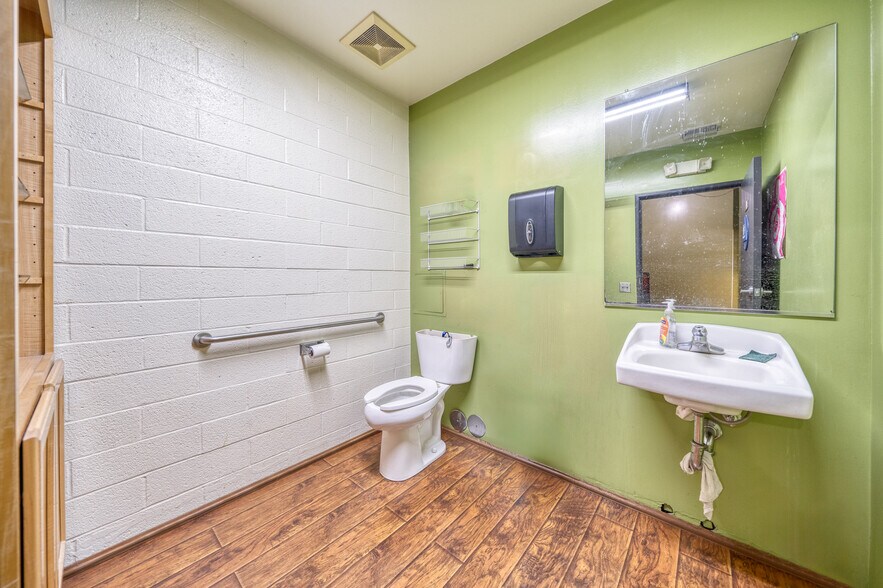 More Photos Of 13209 Garvey Ave, Baldwin Park Loft Creative Space For Sale