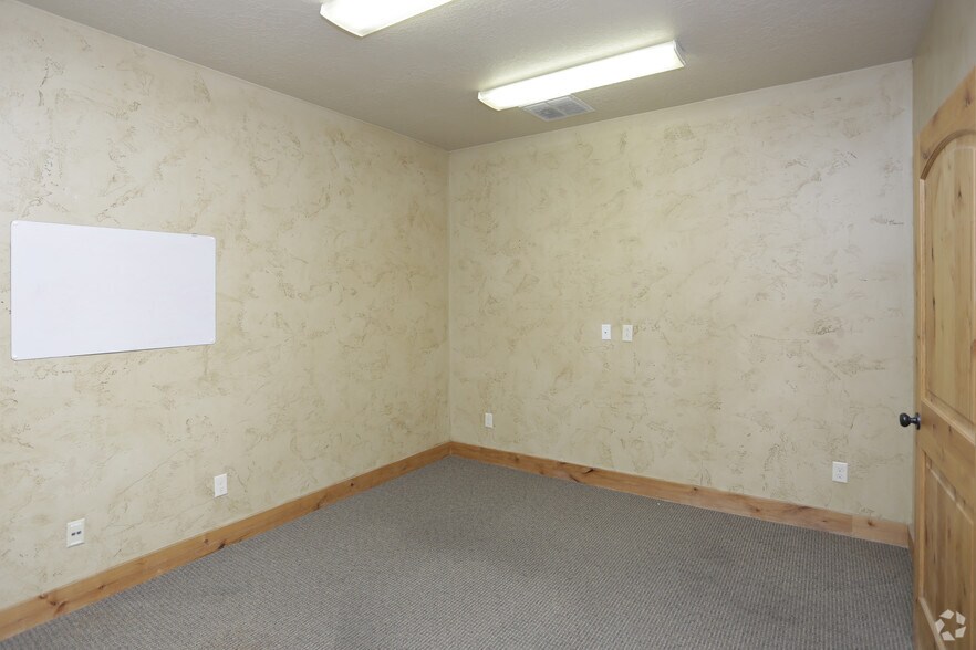 More Photos Of 2629-2645 N 400 E, Ogden Unknown For Lease