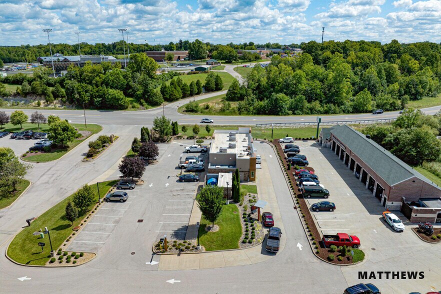 More Photos Of 6402 Claymont Xing, Crestwood General Retail For Sale