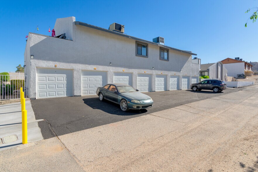 More Photos Of 19087 Allegheny Rd, Apple Valley Apartments For Sale