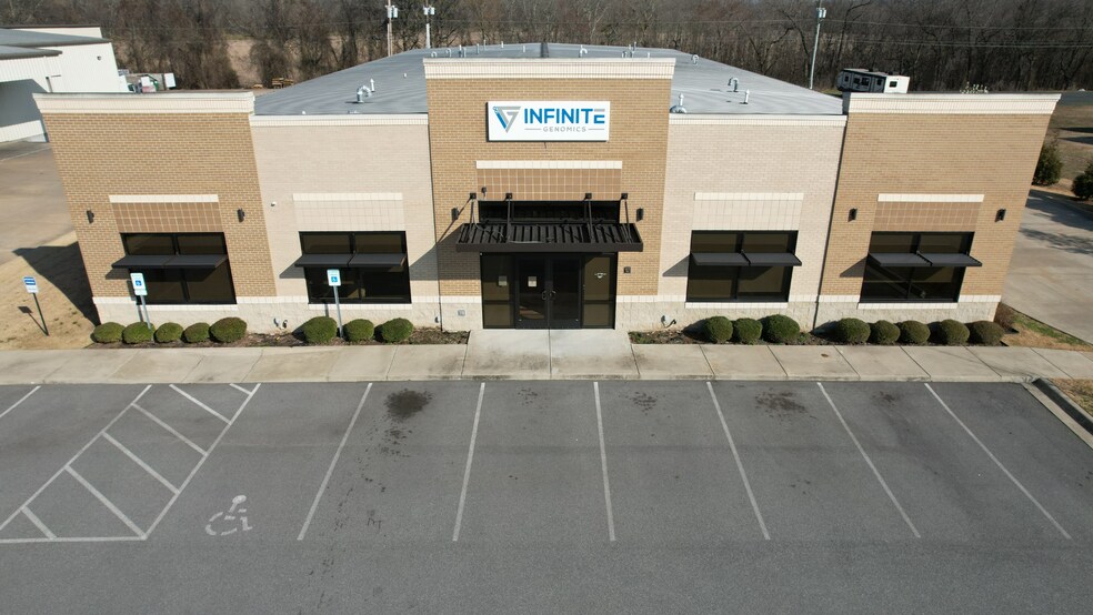 More Photos Of 4850 Northshore Ln, North Little Rock Office For Lease