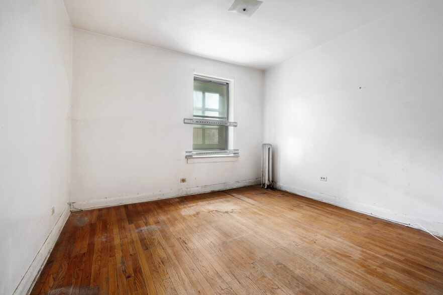 More Photos Of 5501 W Quincy St, Chicago Apartments For Sale