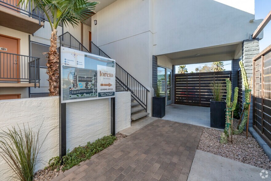 More Photos Of 1350 E Thomas Rd, Phoenix Apartments For Sale