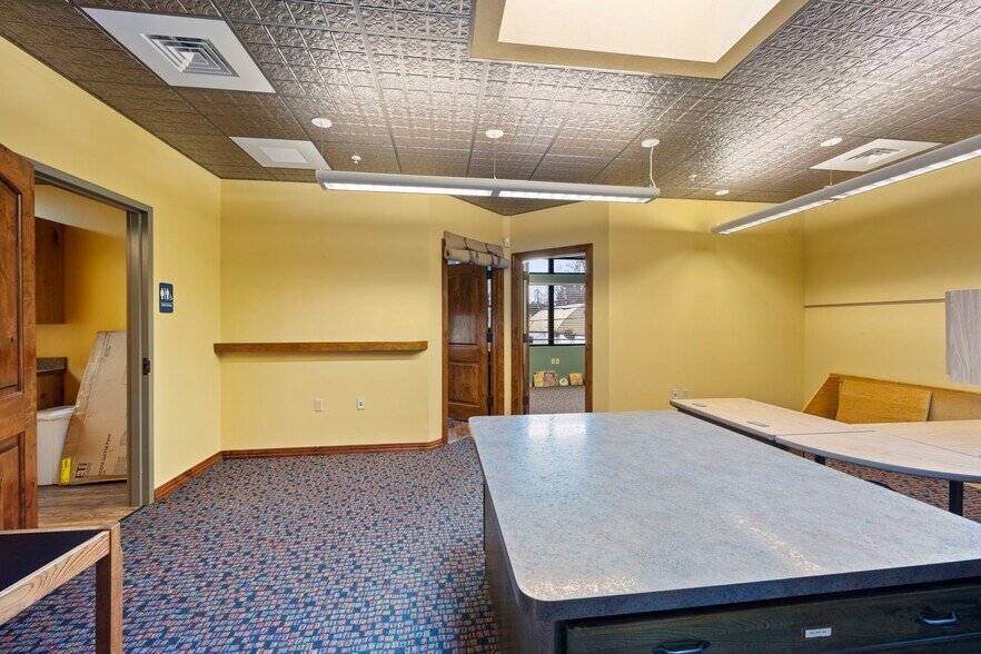 More Photos Of 8052 W Main St, Rathdrum Office Residential For Sale