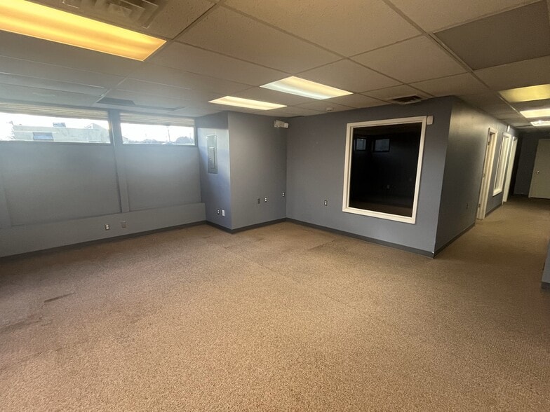 More Photos Of 370 Boston Post Rd, Orange Office For Lease
