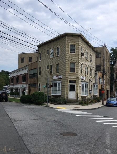 More Photos Of 37-43 Theodore Fremd Ave, Rye Storefront Retail Office For Lease
