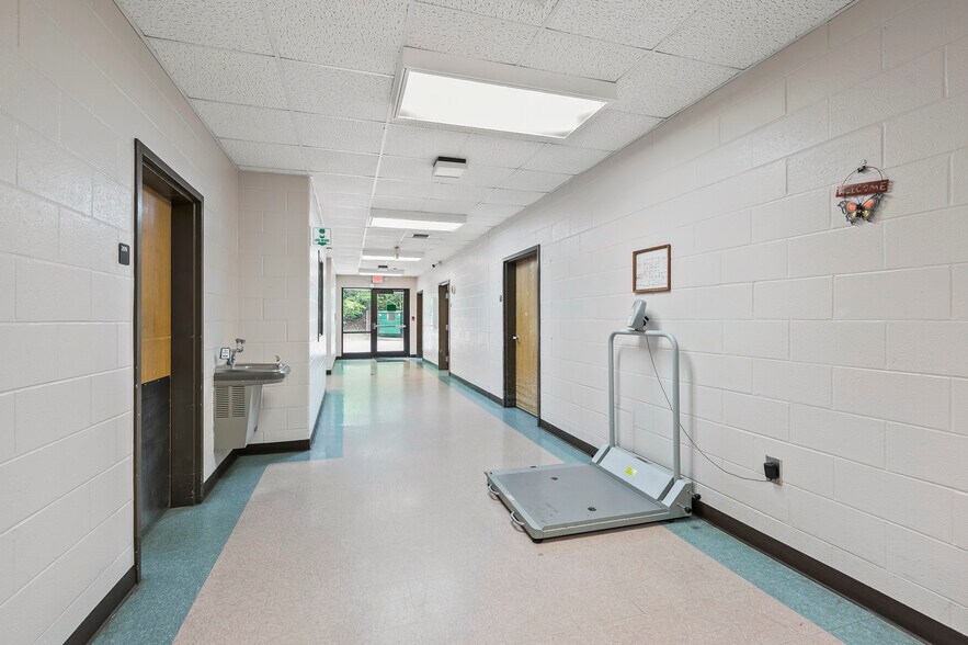 More Photos Of 5900 Bethabara Park Blvd, Winston-Salem Healthcare For Sale