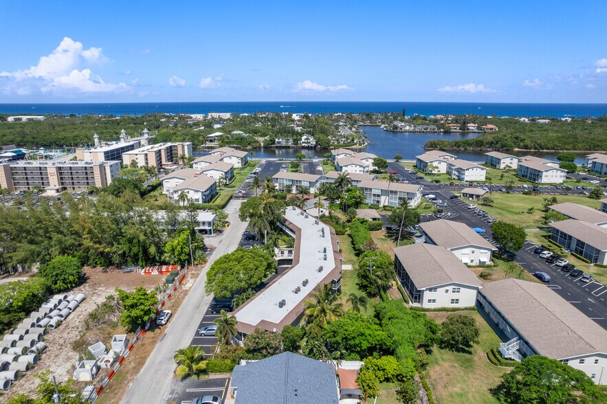 More Photos Of 640 SE 2nd Ave, Boynton Beach Apartments For Sale
