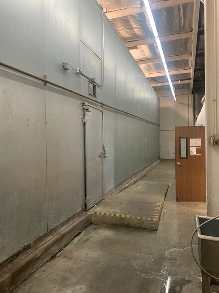 More Photos Of 1136-1150 S Vail Ave, Montebello Industrial For Sale