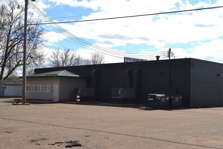 More Photos Of 861 Grand Ave, Schofield General Retail For Sale