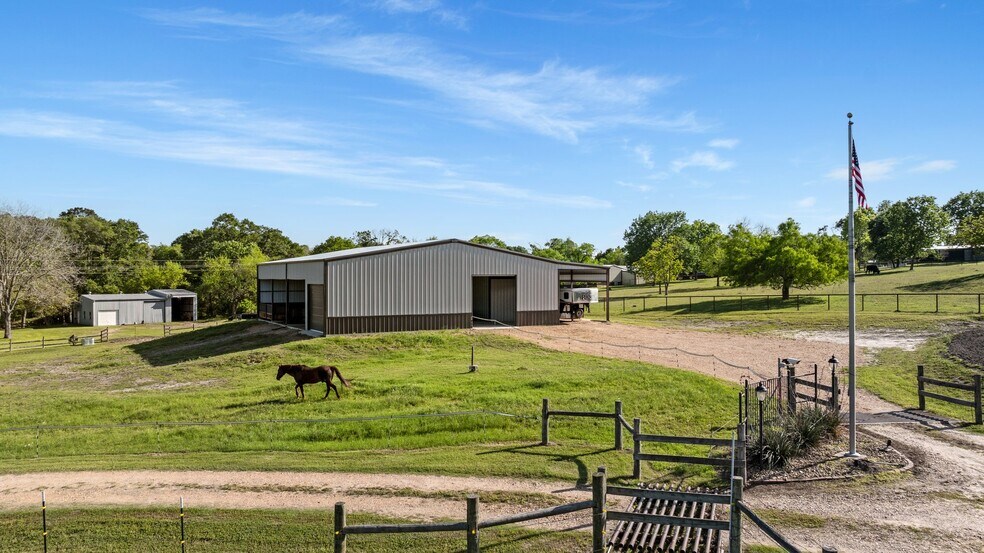 More Photos Of 2355 Jackson League Cir, Brenham Lodge Meeting Hall For Sale